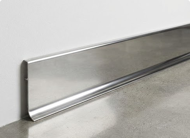 บัวเชิงผนัง